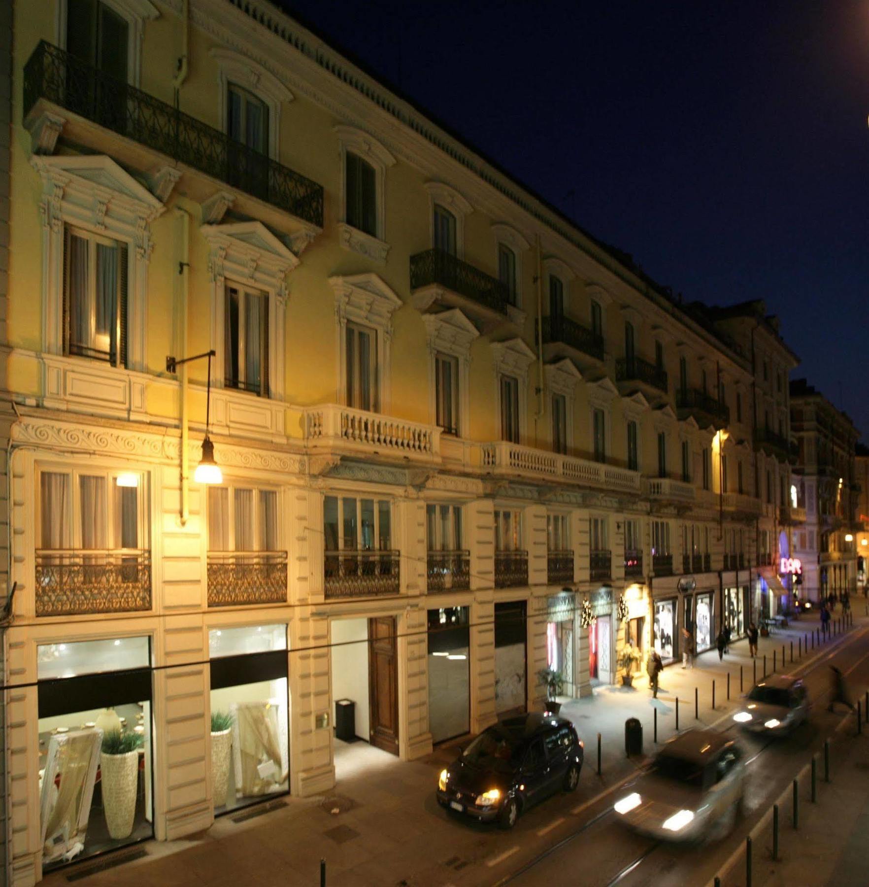 Hotel Chc Torino Castello Exteriör bild